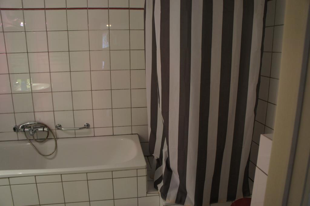 Alsput Hotel Halle  Chambre photo
